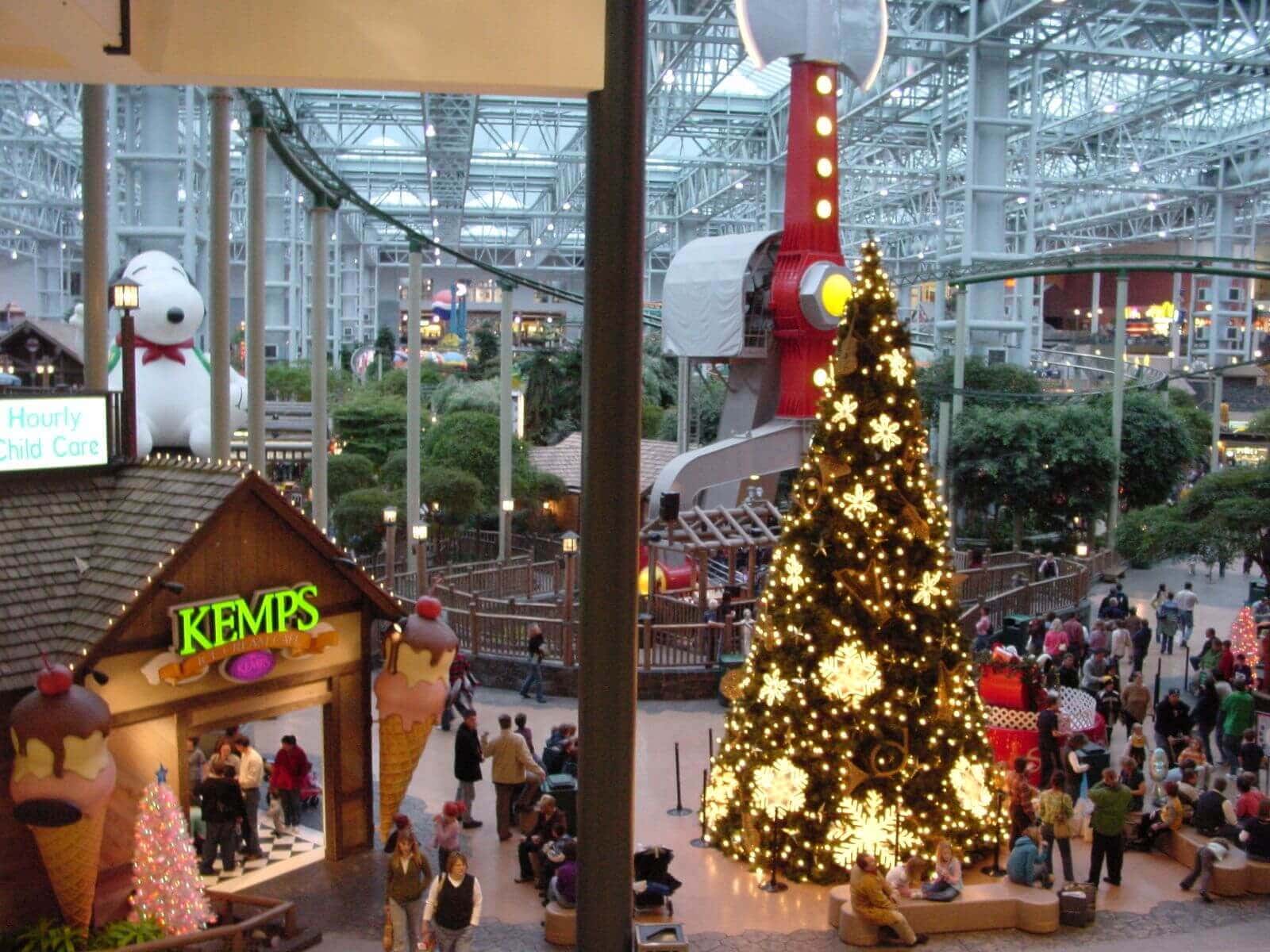 Christmas Mall Decoration