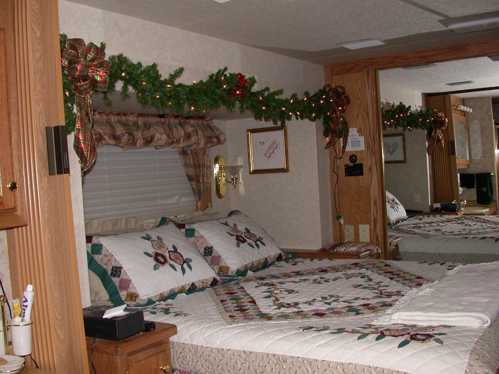 Christmas Bedroom Decoration