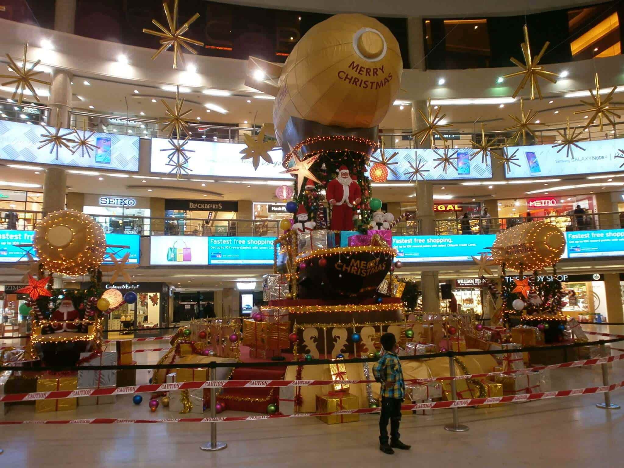 Christmas Mall Decoration