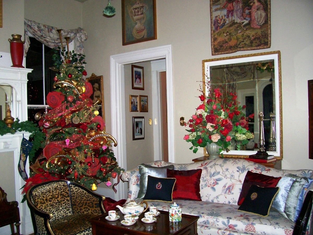 Decorate The Living room for Christmas