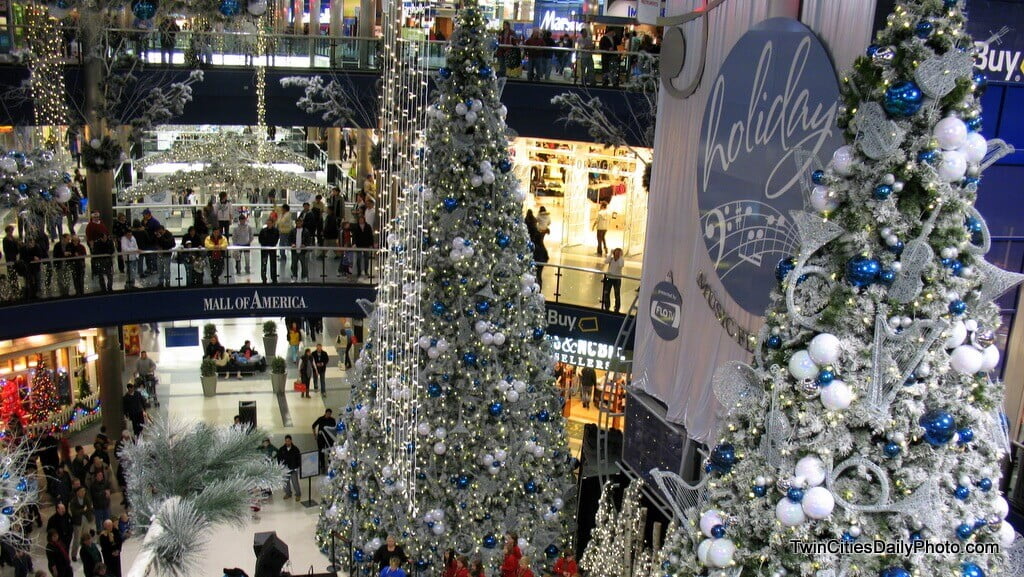 Commercial Christmas decorations for shopping centres and town centres