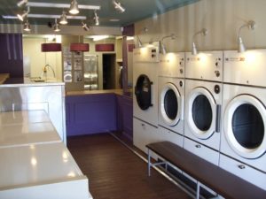 Modern and Attractive Laundry Shop Interior Design Ideas