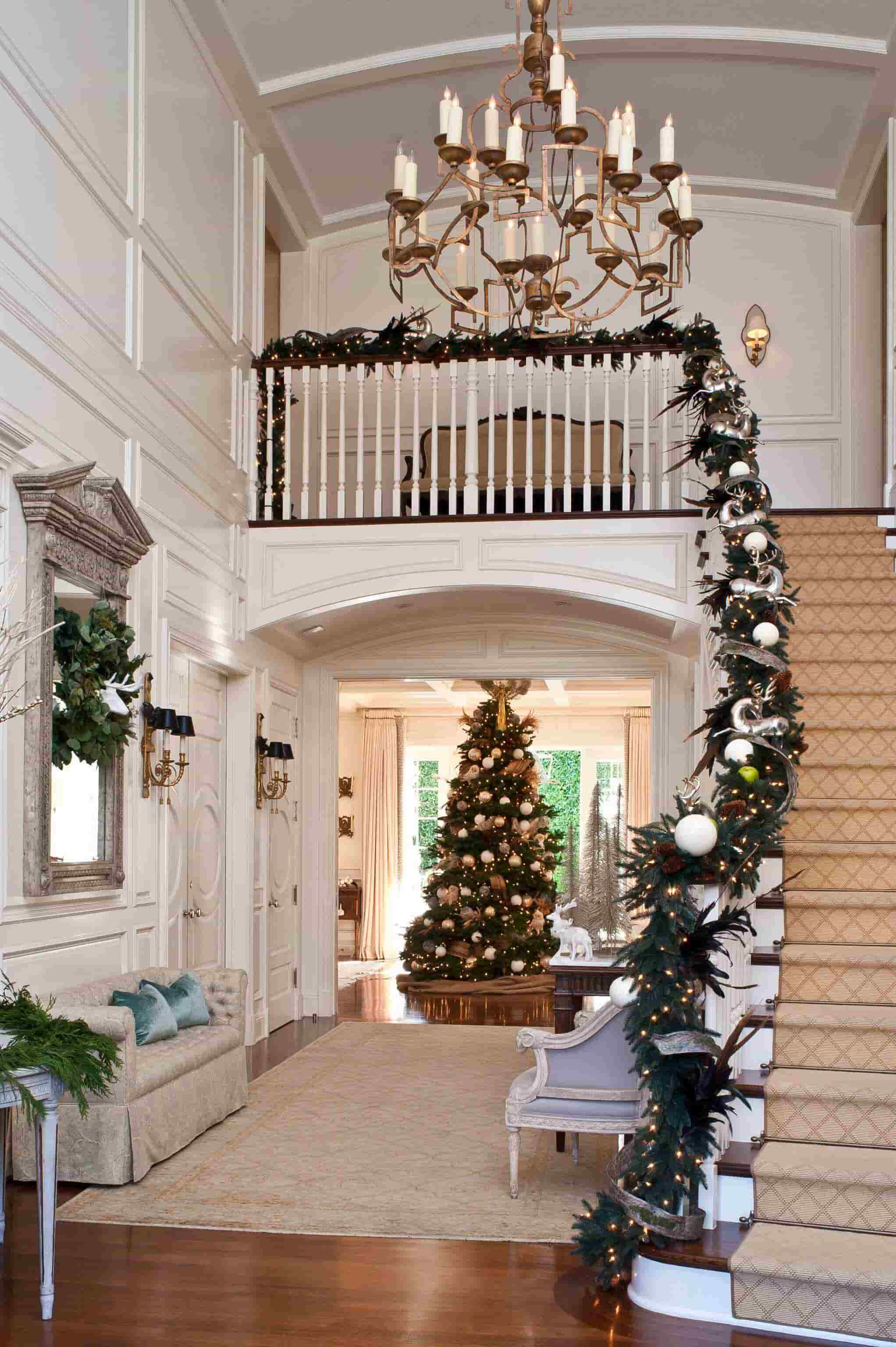 Home Entrance Decoration Ideas for Christmas