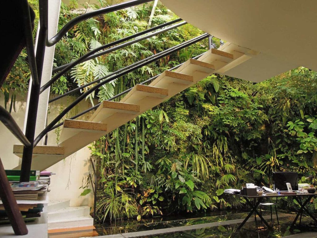 Unique Decoration Ideas For Indoor Garden Under Stairs