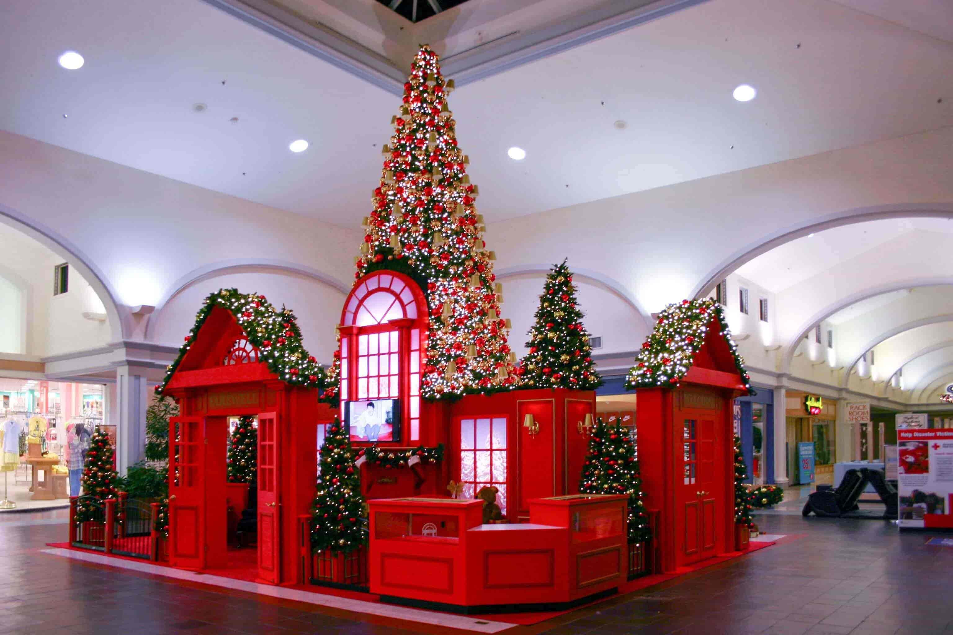 63   9 Christmas Mall Decoration 