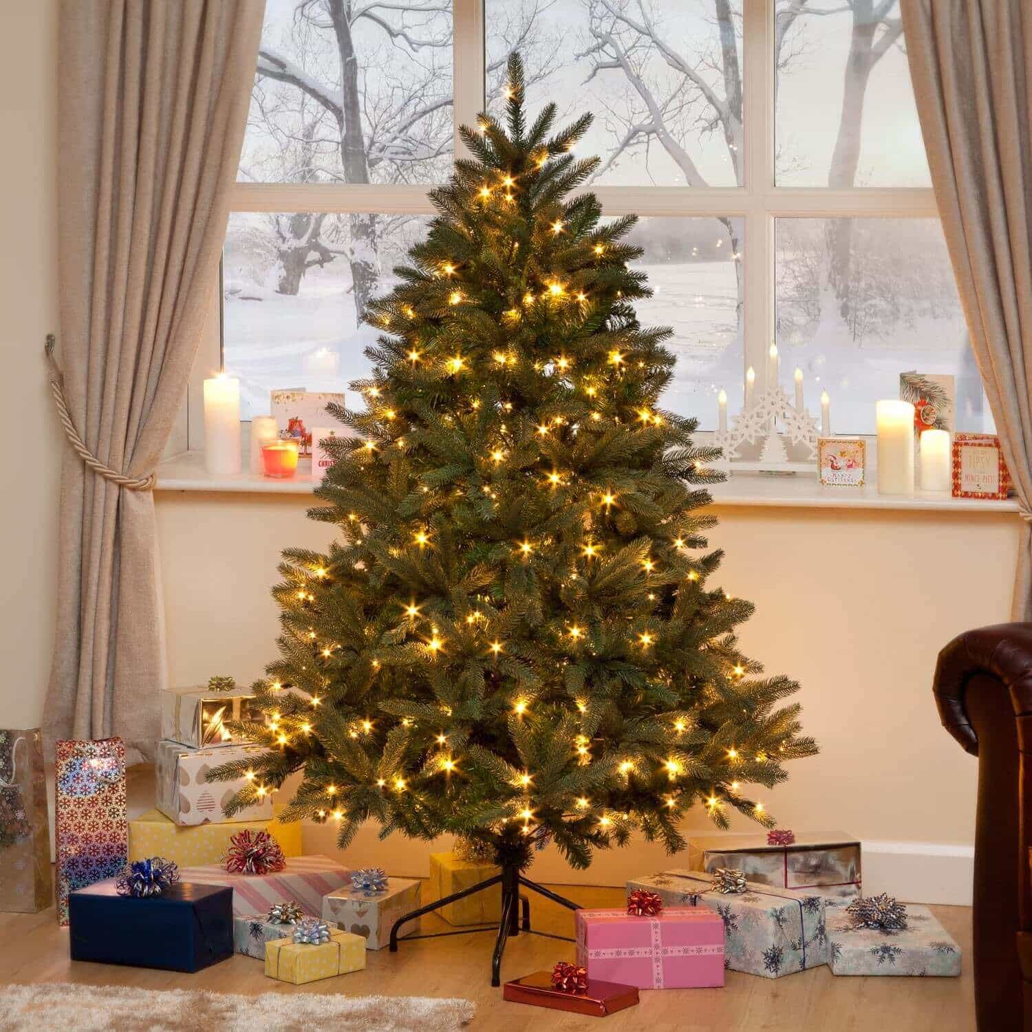  Decoration Ideas for Christmas Tree