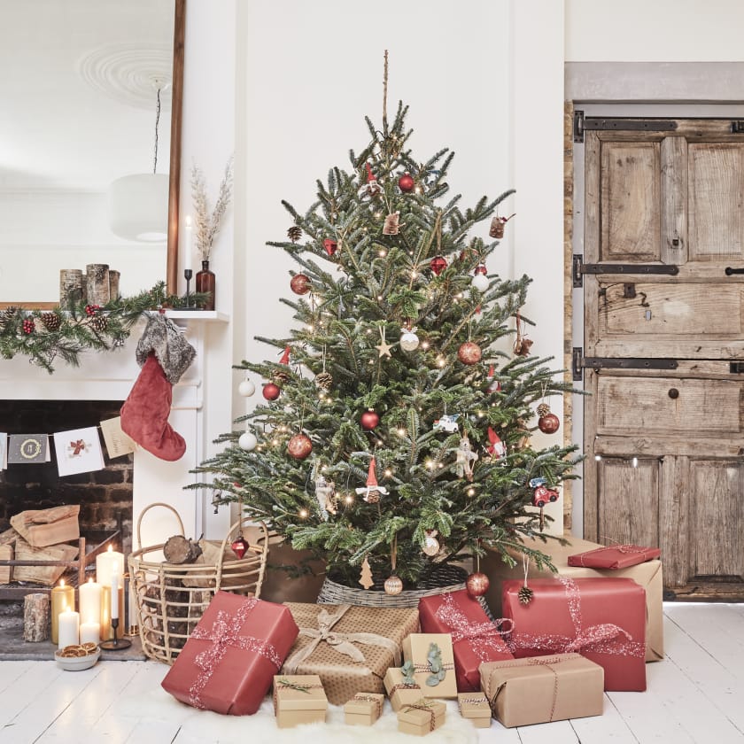  Decoration Ideas for Christmas Tree