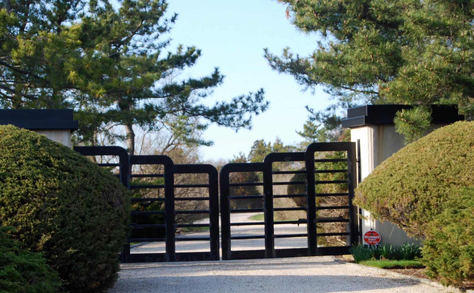 Stunning Front Gate Design Ideas For Small House