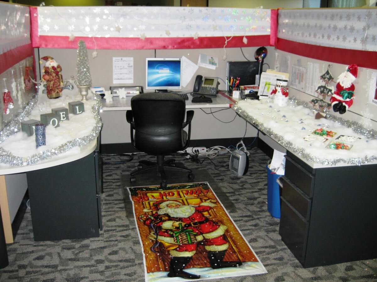 Office Decoration Ideas for Christmas
