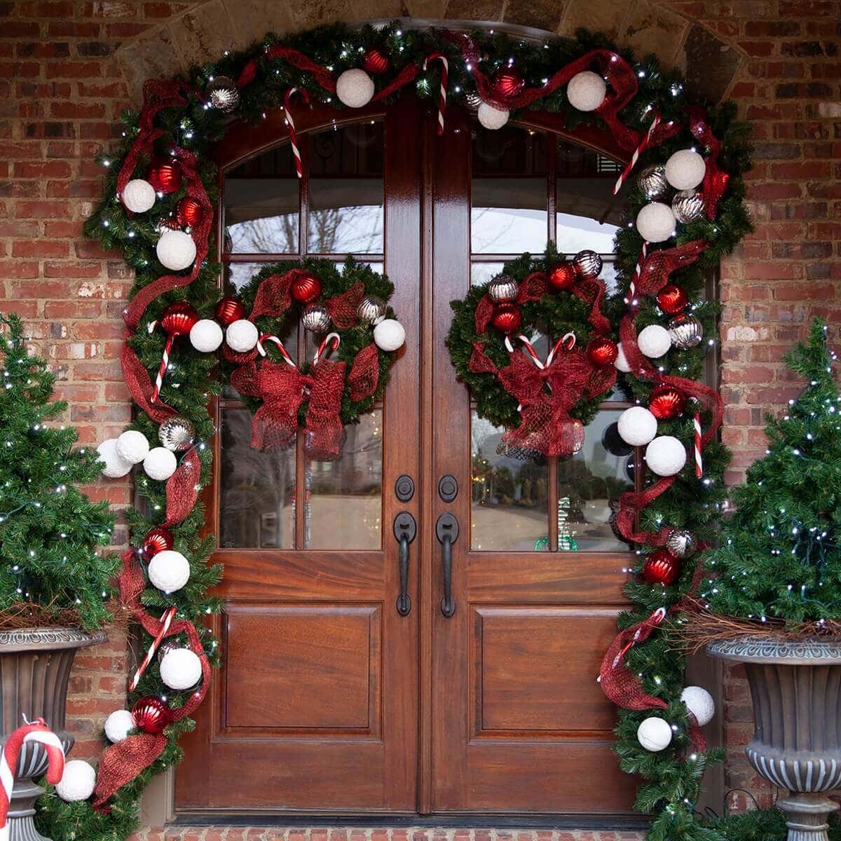 Door Decoration Ideas for Christmas