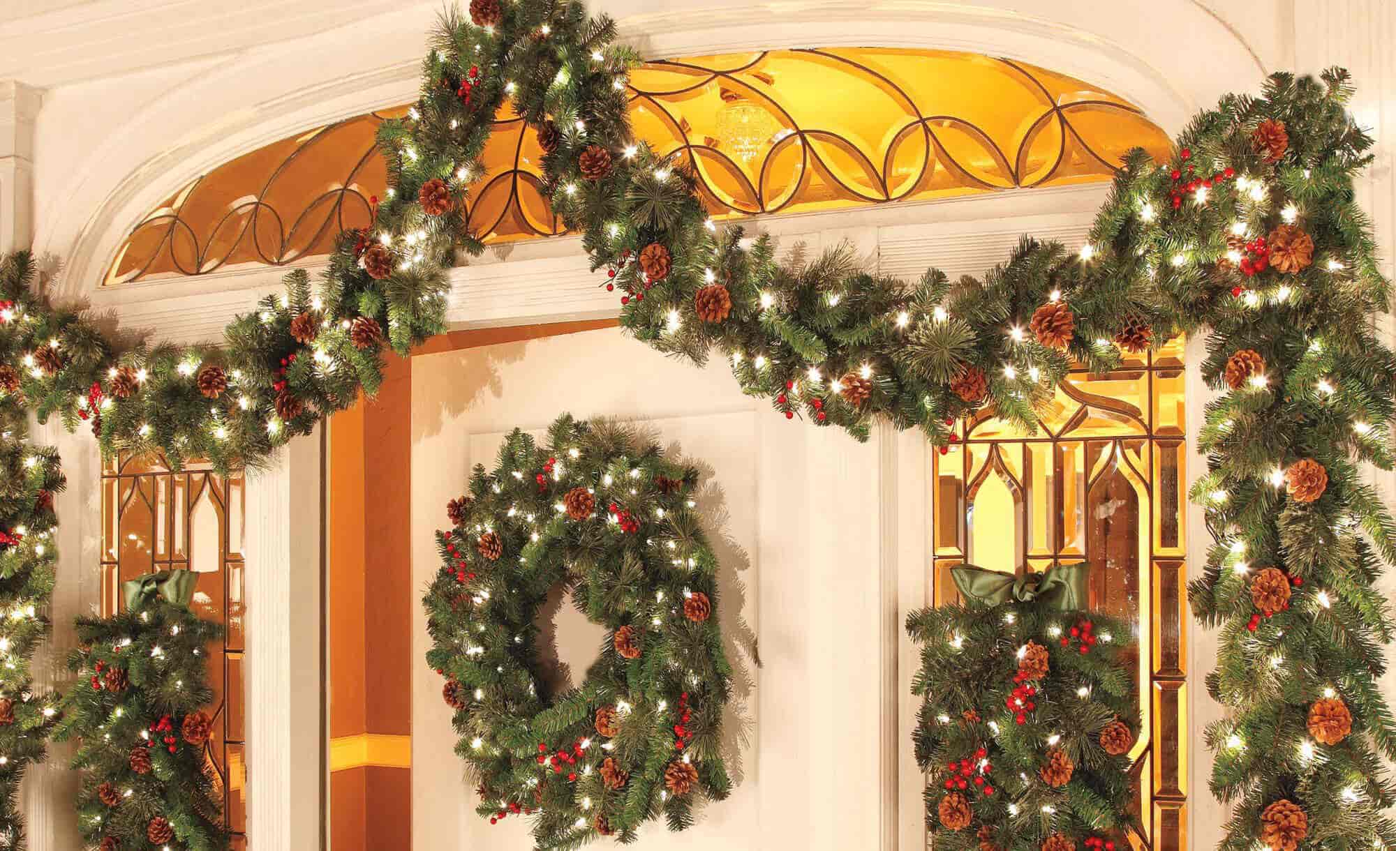 Door Decoration Ideas for Christmas