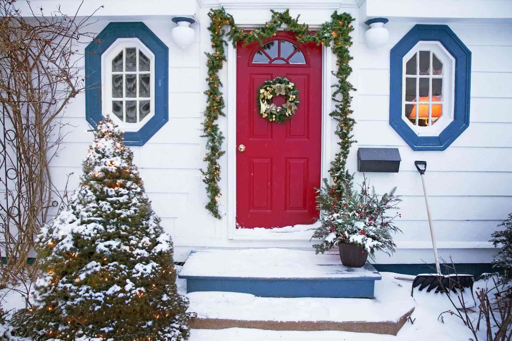 Door Decoration Ideas for Christmas