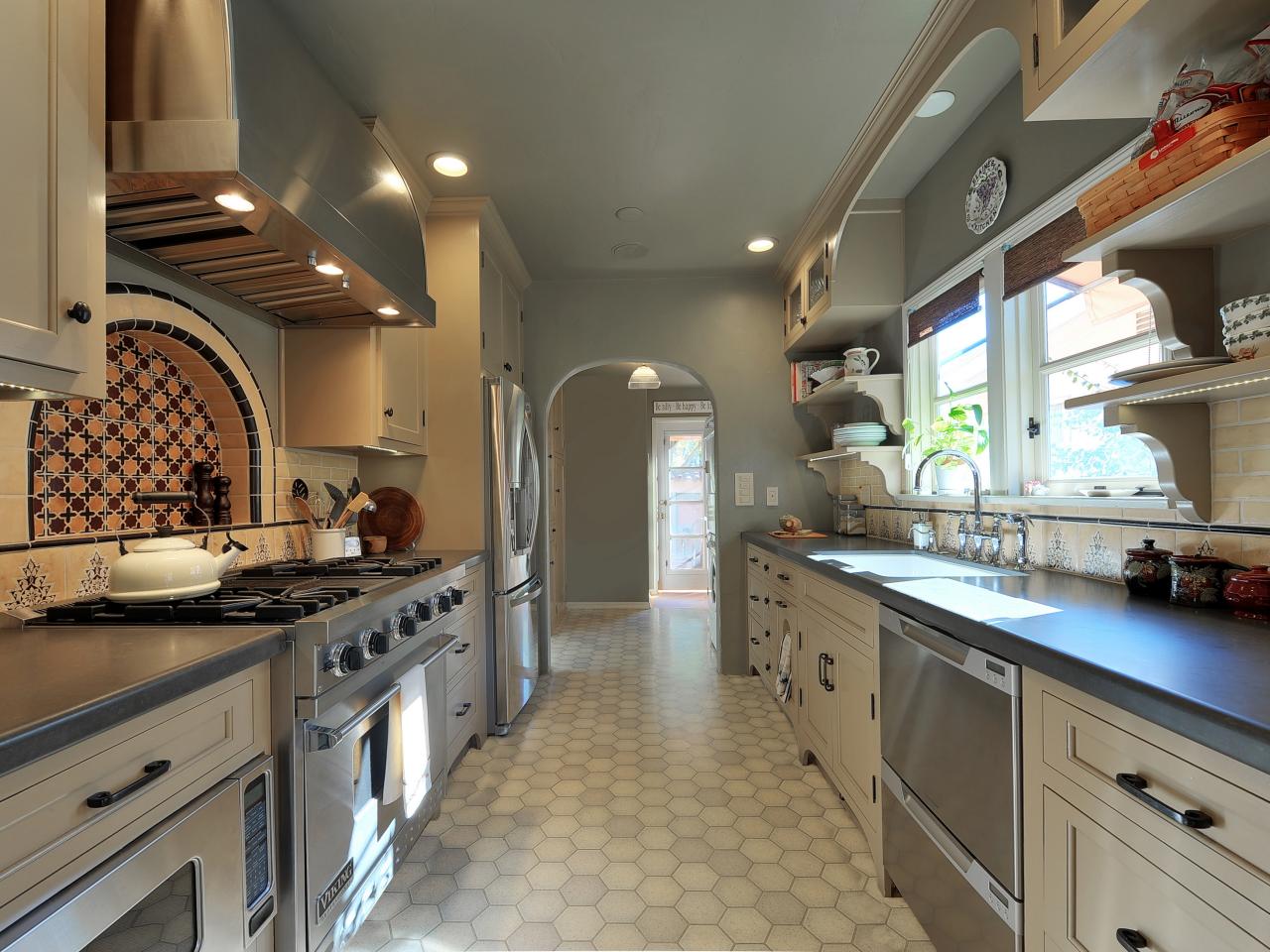 Galley Kitchens Design Ideas