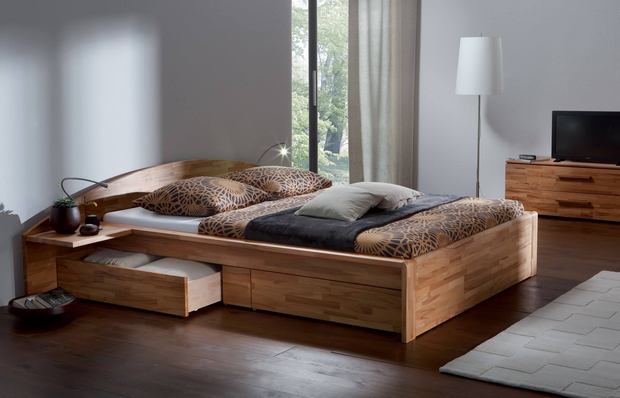 Low Height and Floor Bed 