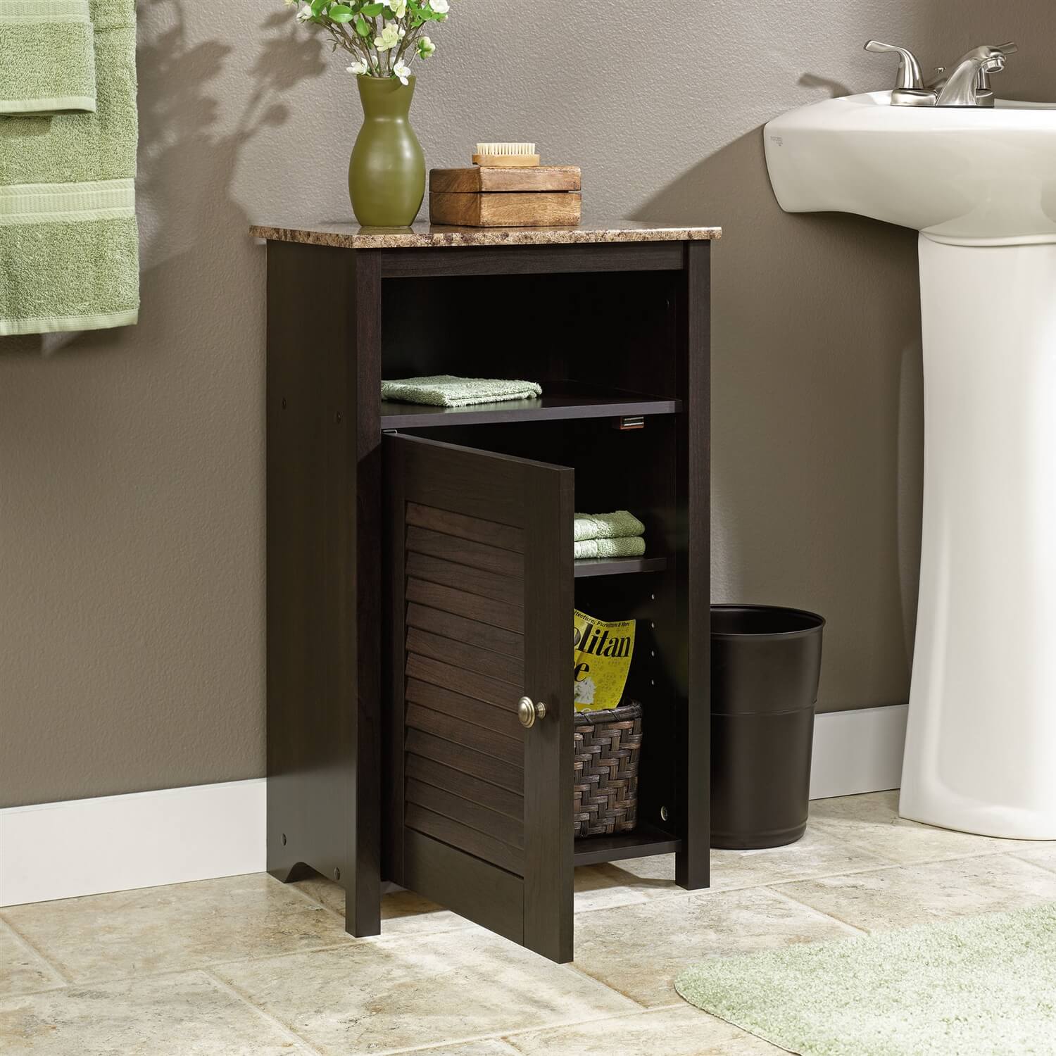 Bathroom Cabinets and Shelf Design