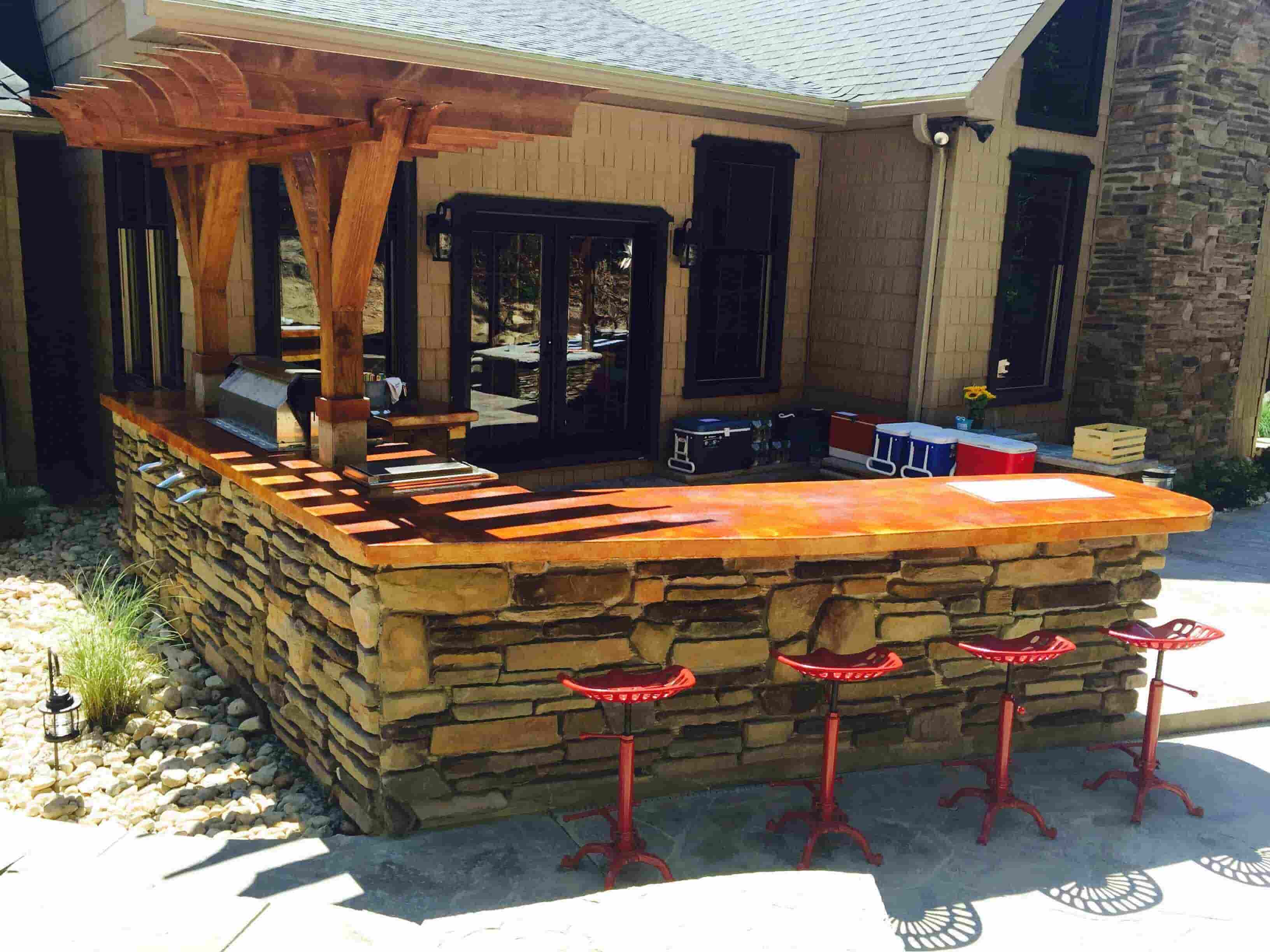 Outdoor Bar Countertop Ideas