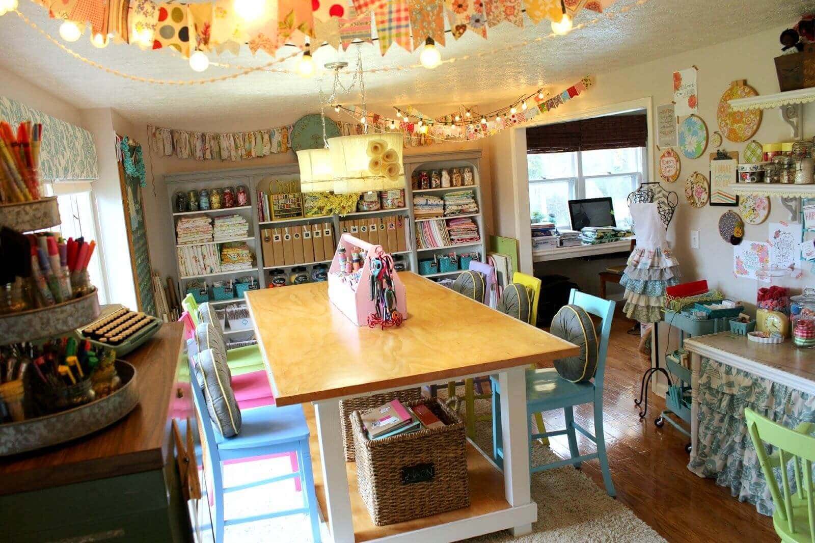 Creative And Amazing Craft Room Design Ideas