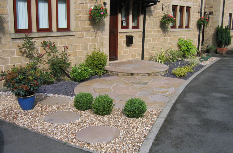 Decorative Ideas For Landscape Gravel Garden Design