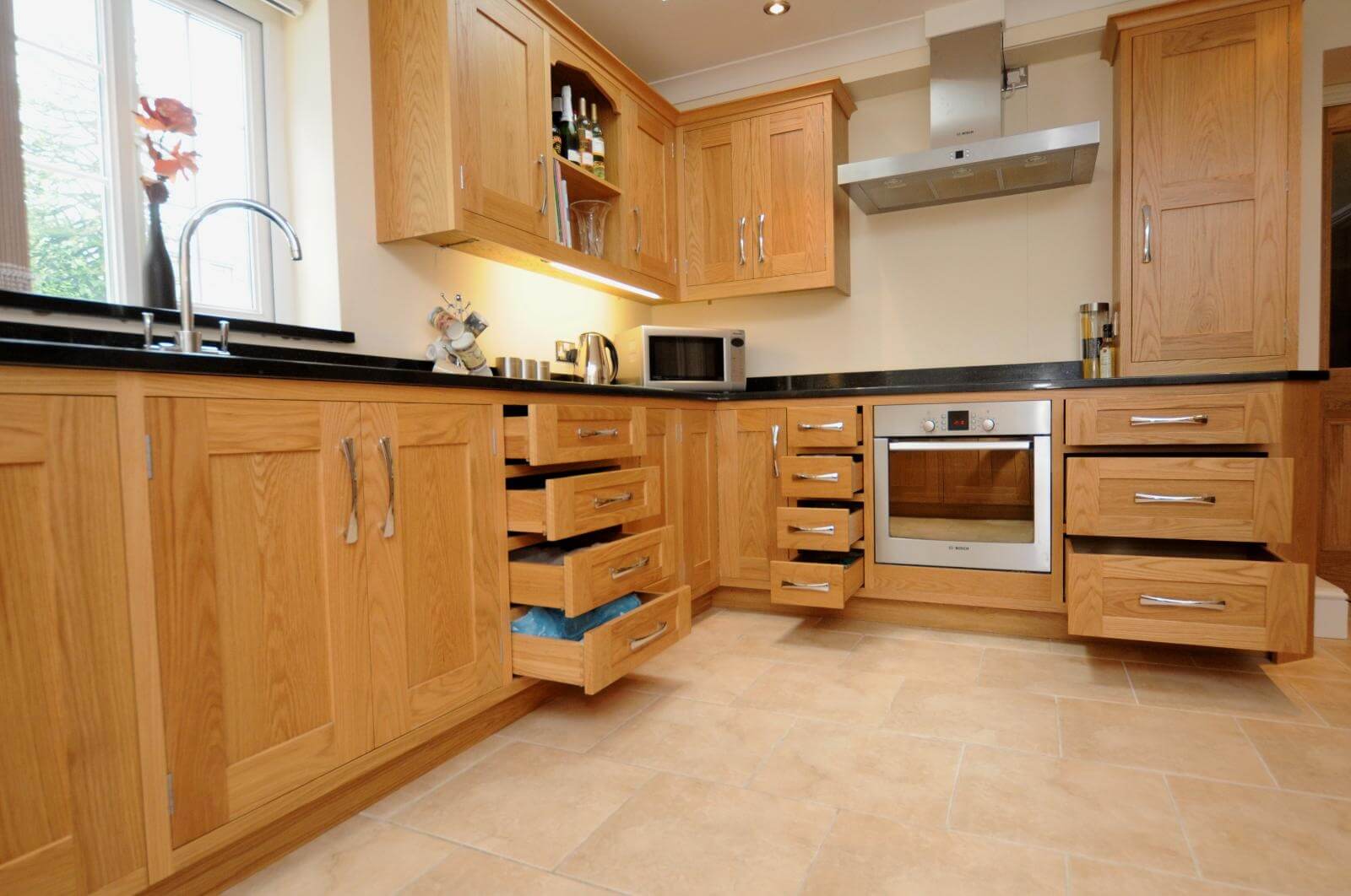 light oak shaker style kitchen units