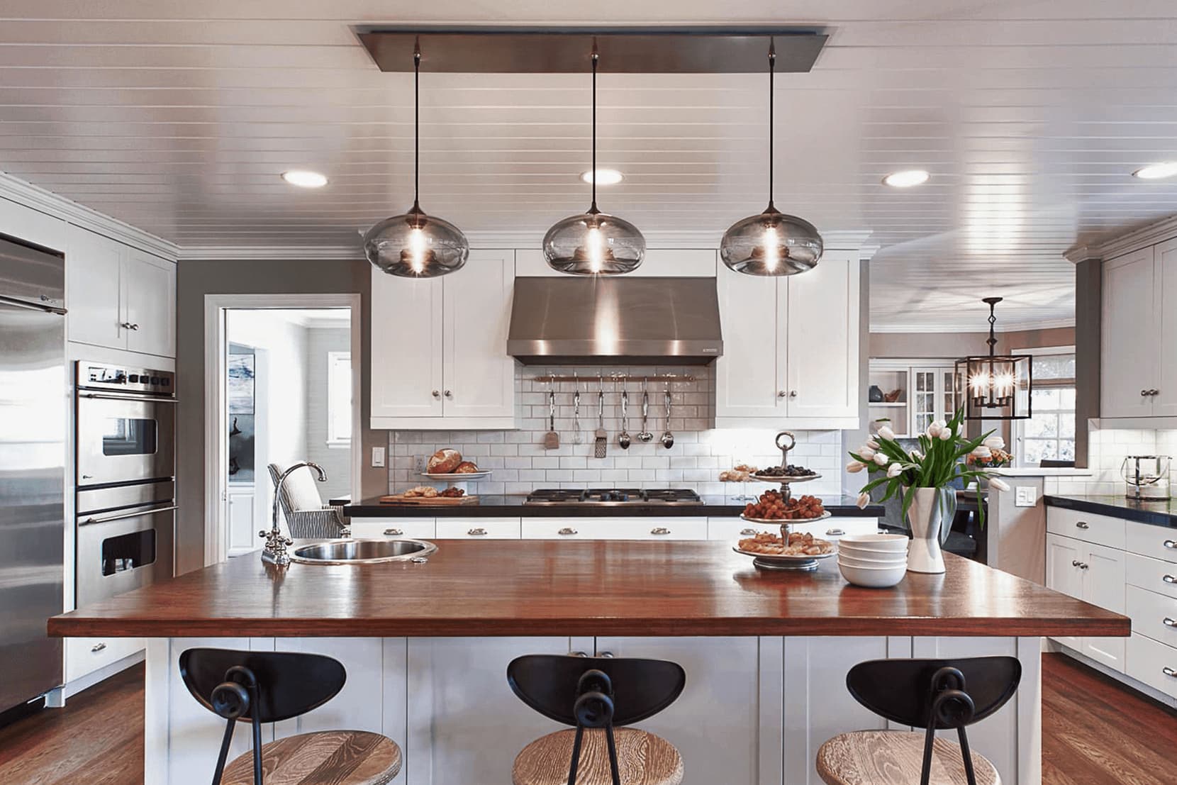 Image of hanging kitchen light