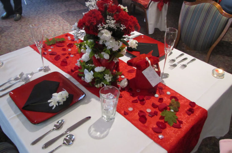 valentine day table decoration