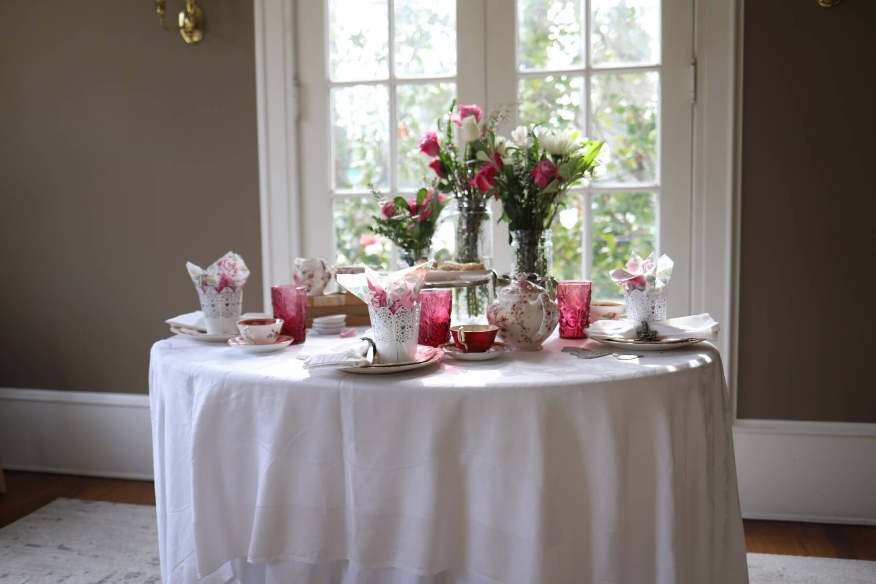 valentine day table decoration