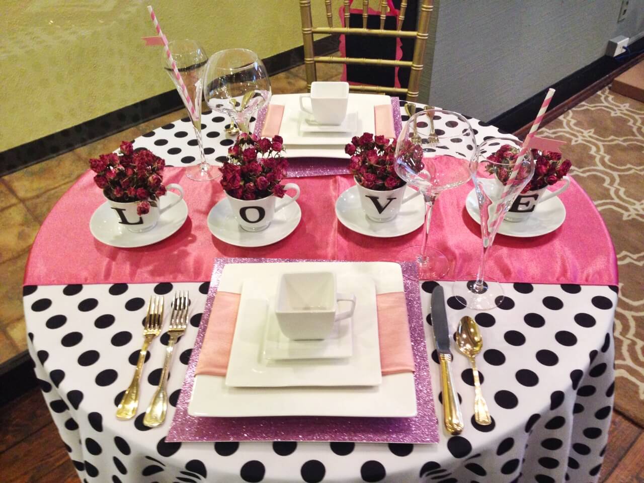 valentine day table decoration