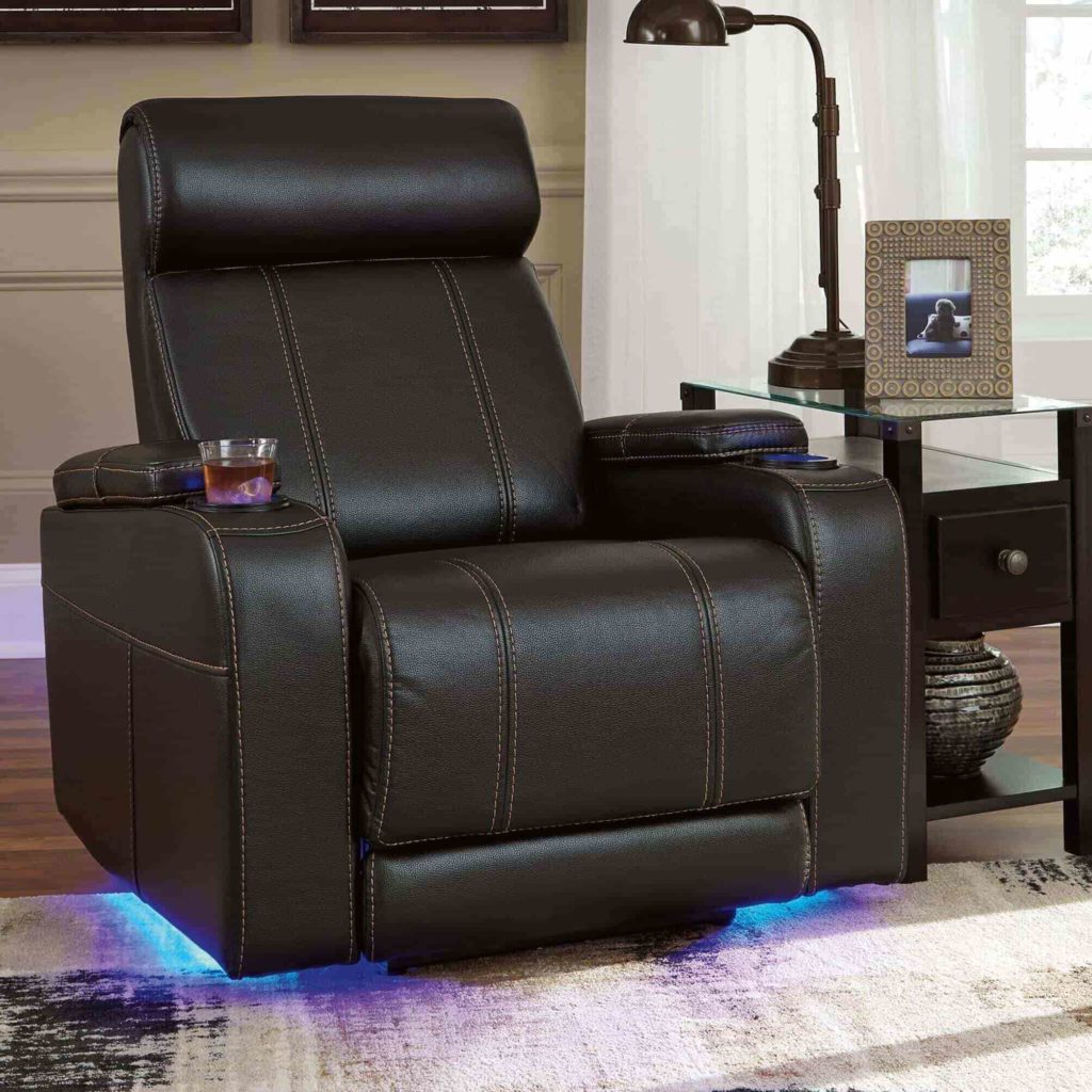 The Leather VS Fabric Recliner Which is Better?
