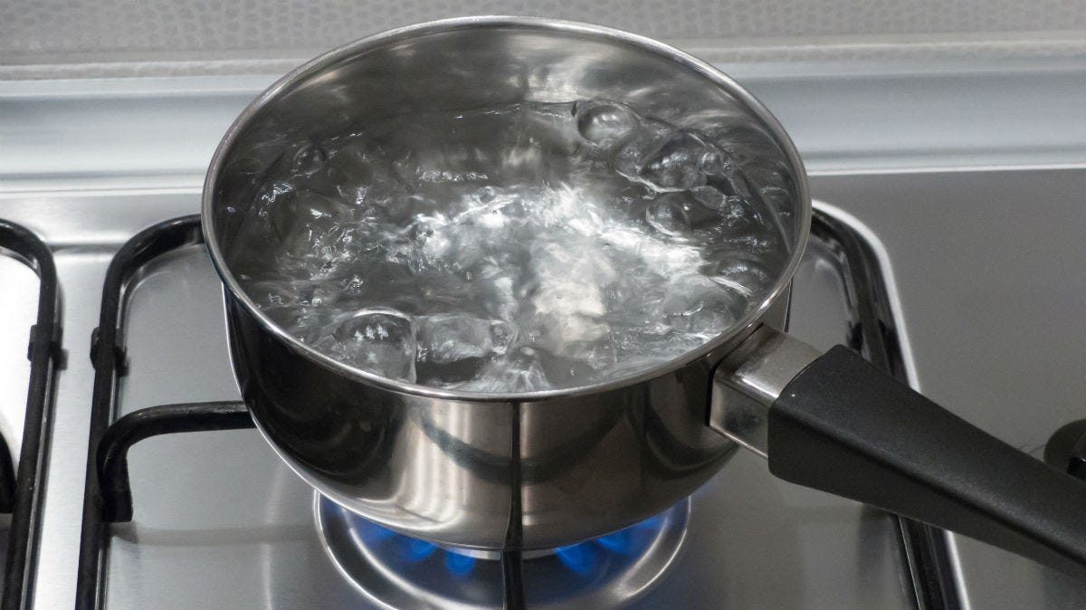 boiling water 