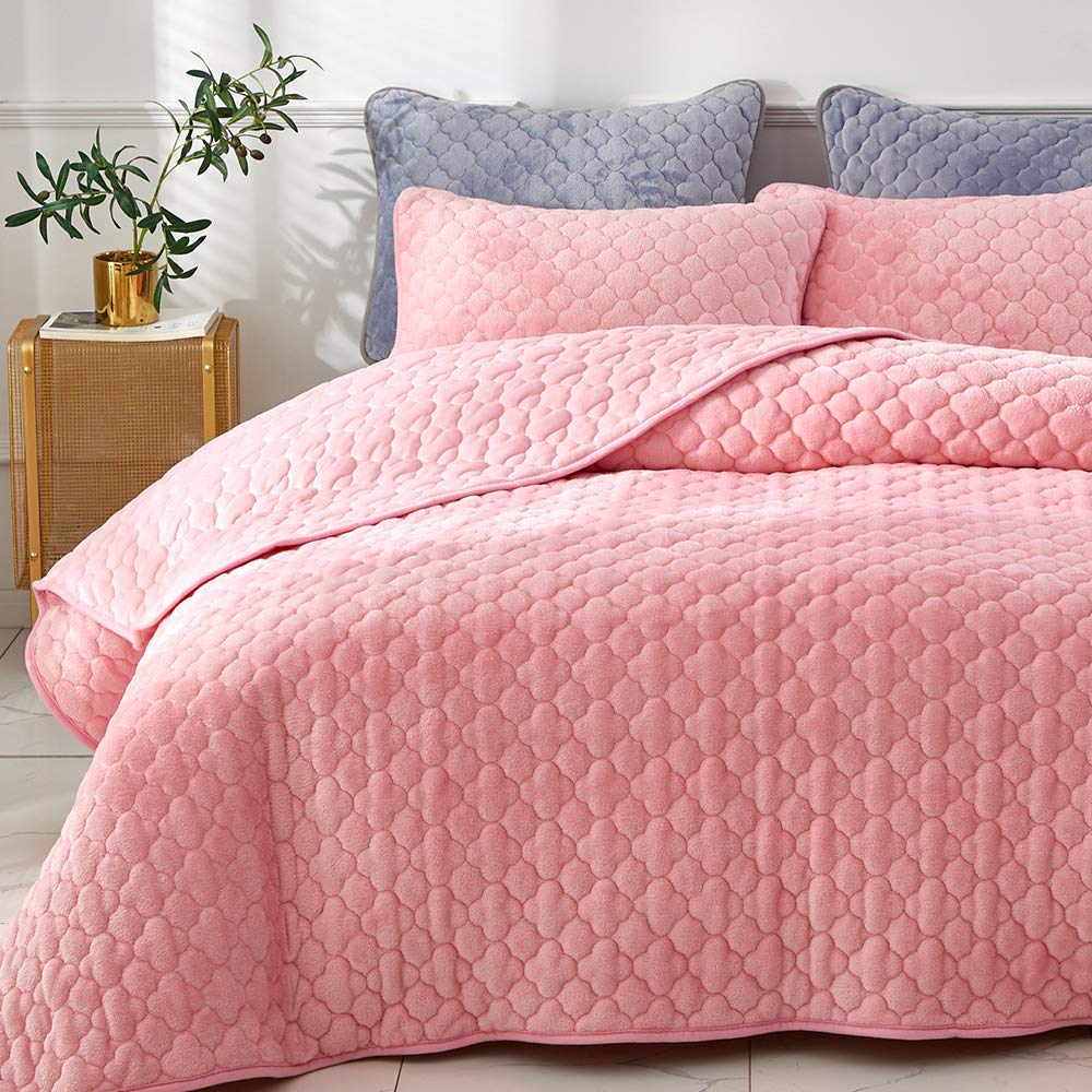 Warmer bedspread