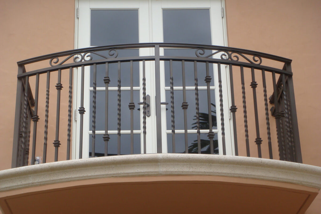 kitchen balcony grill design