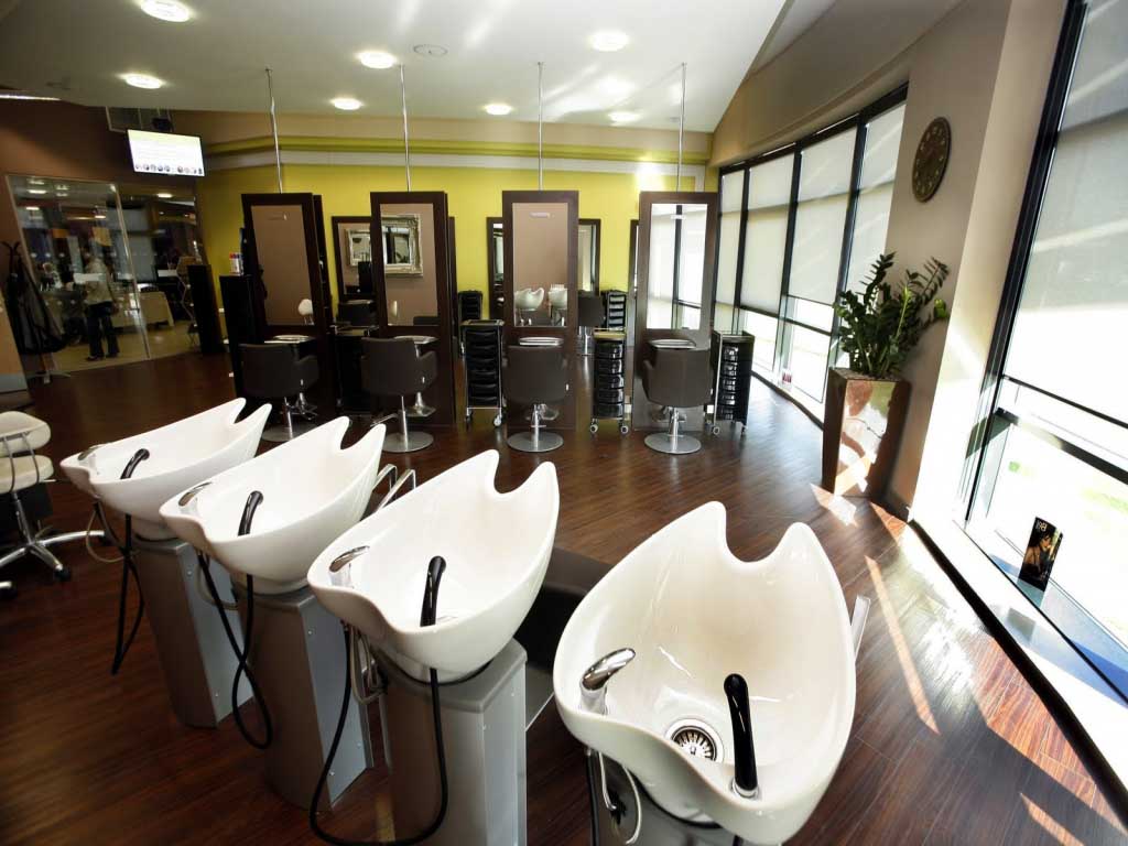 Salon Interior Decorating