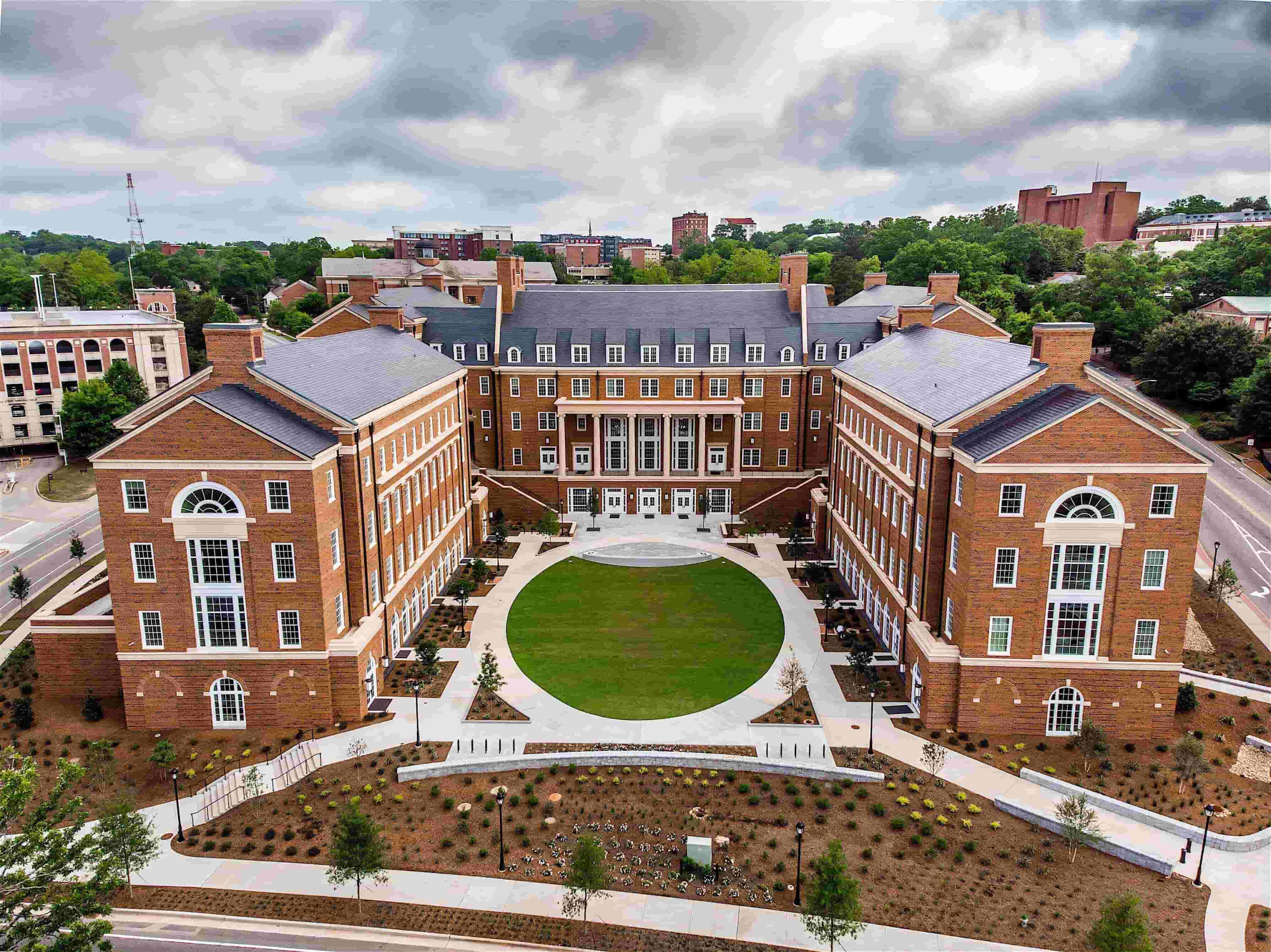 Top 15 Best Valuable College Campus in America