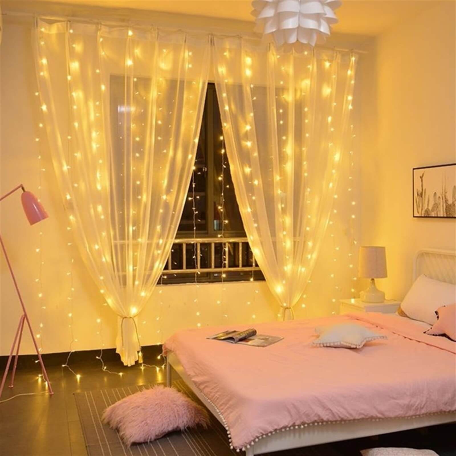 Decorate Your Bedroom with Beautiful Twinkle Lights