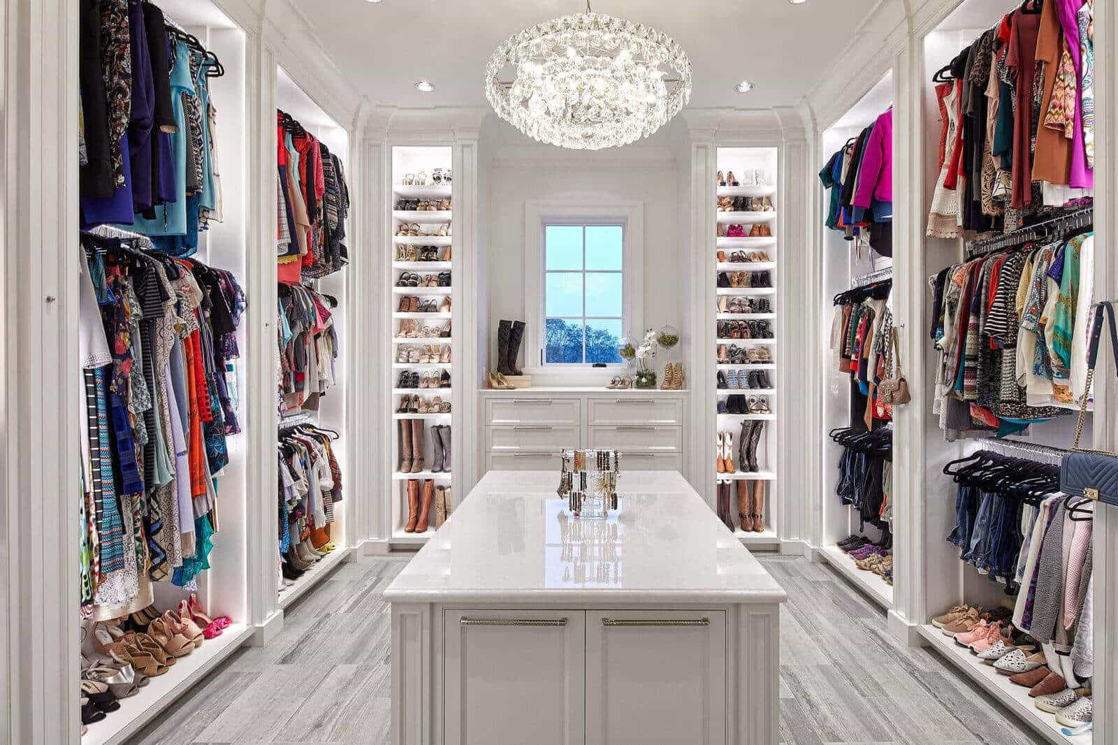 walk in closet