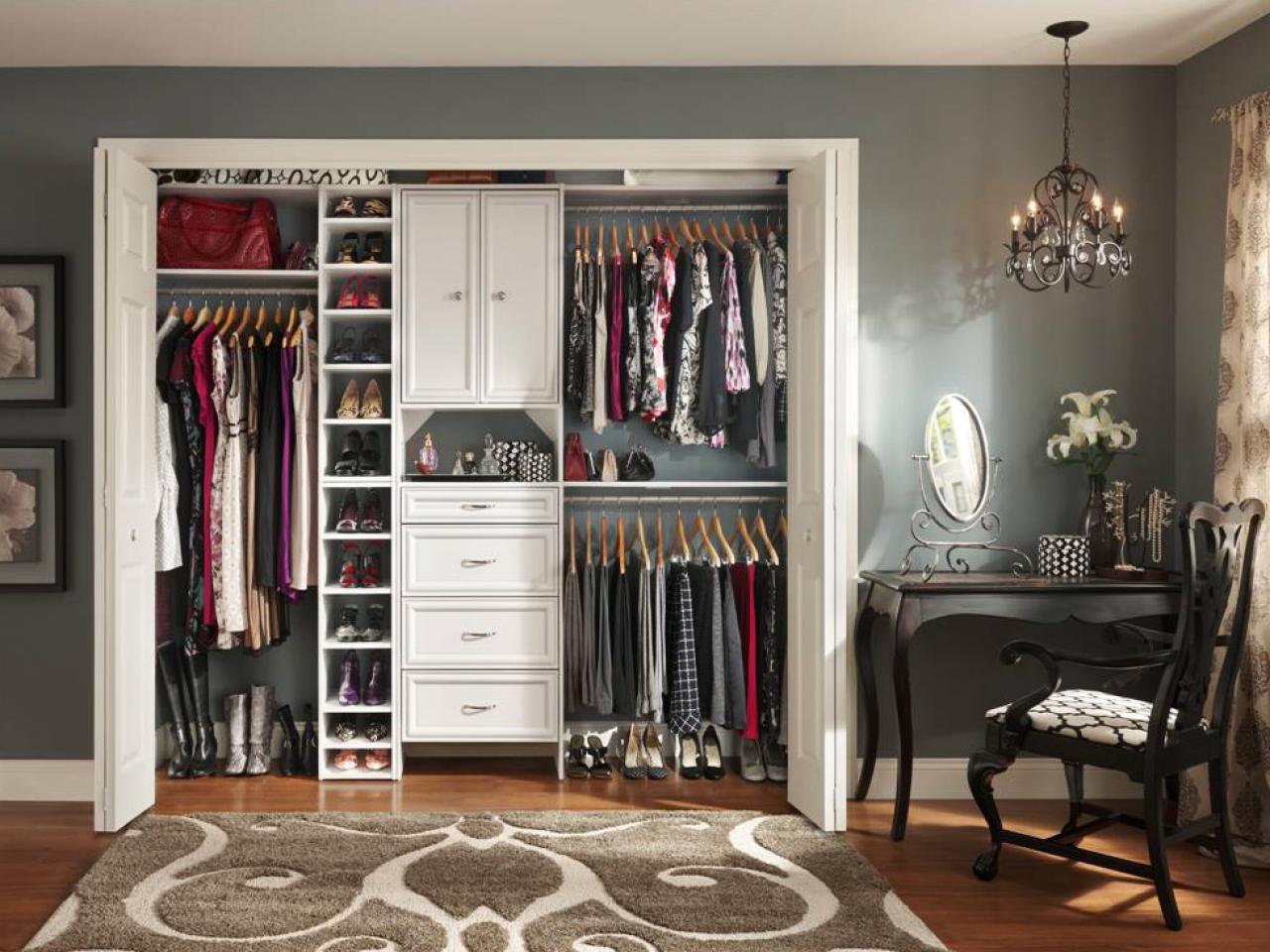 walk in closet