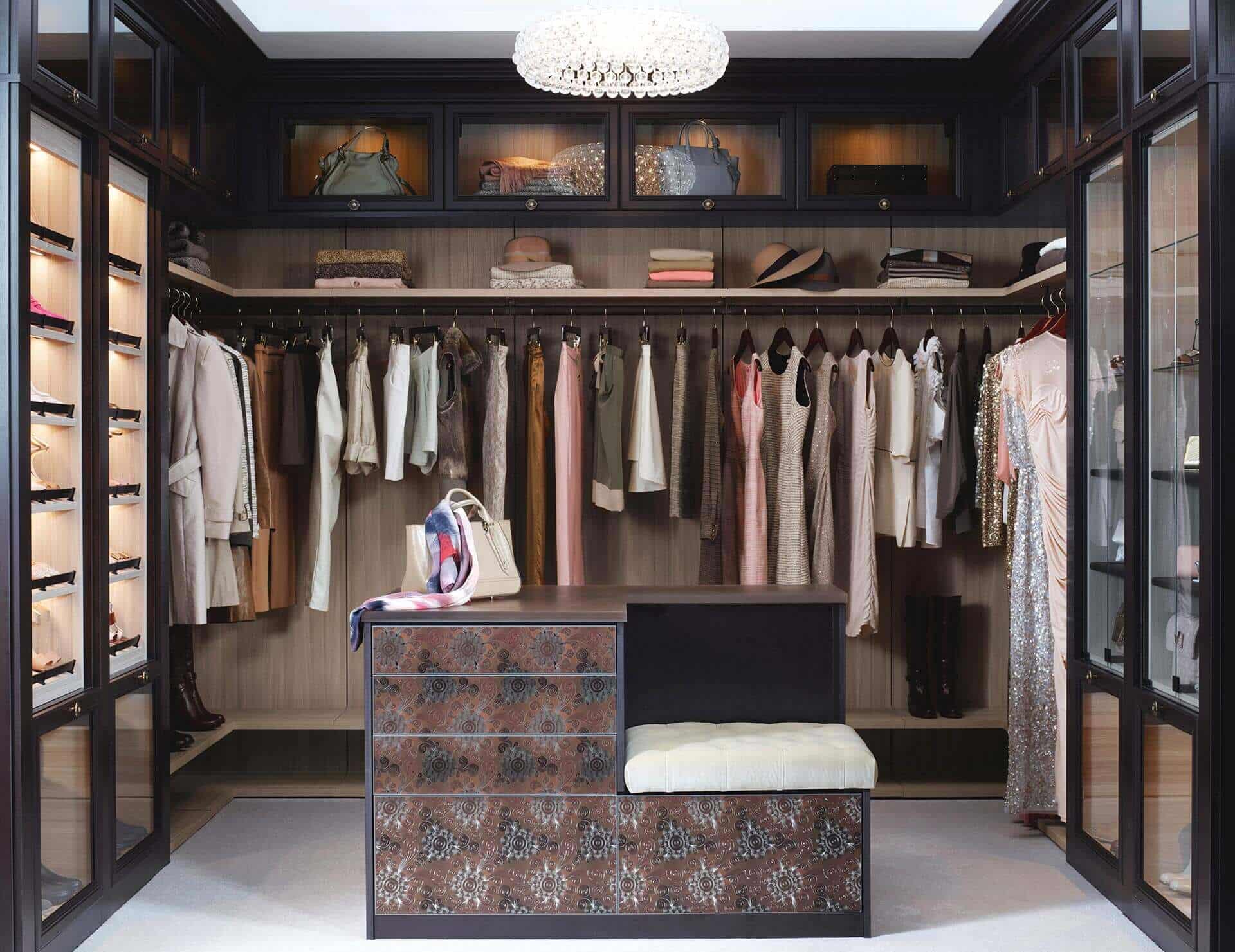 walk in closet