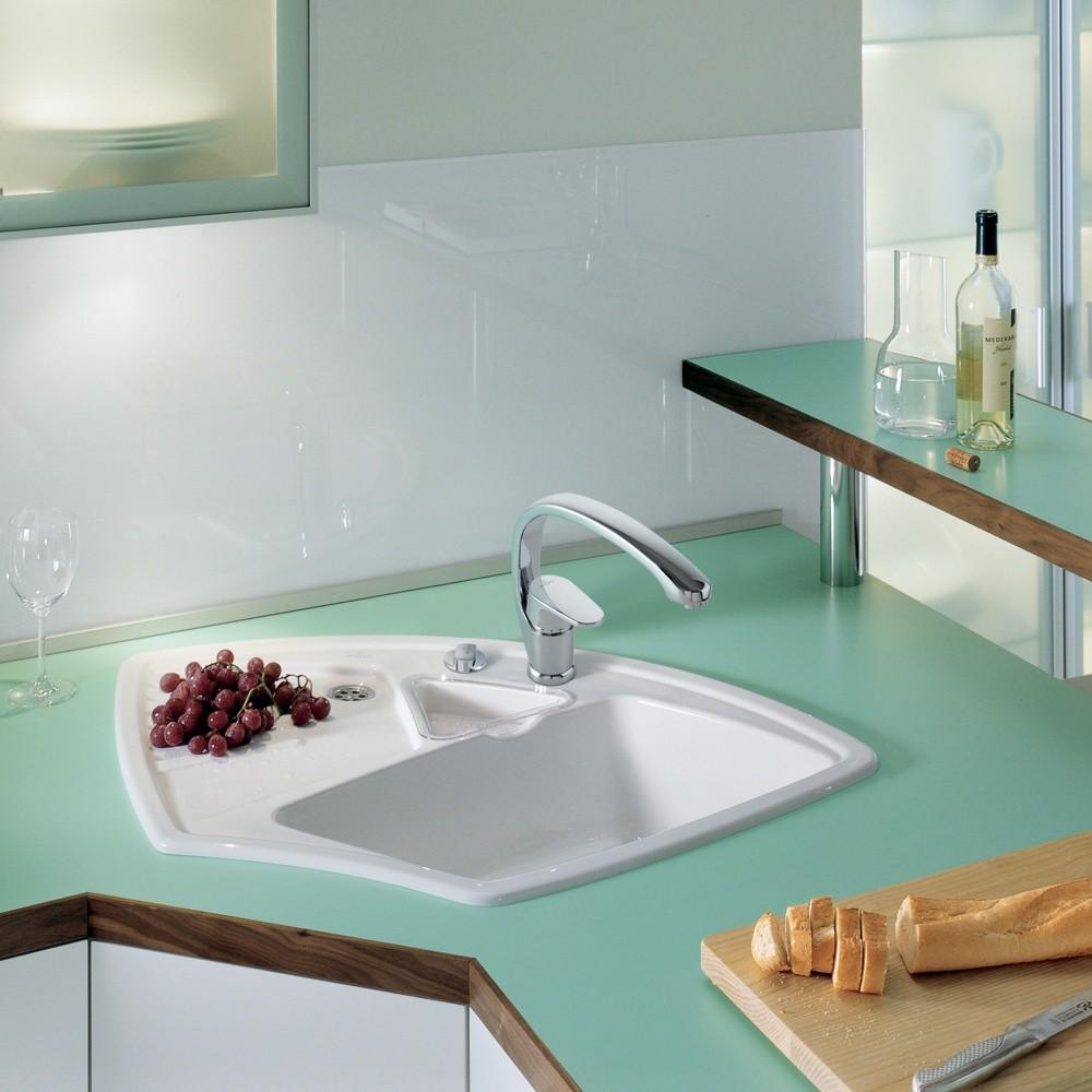 Corner-Kitchen-Sink