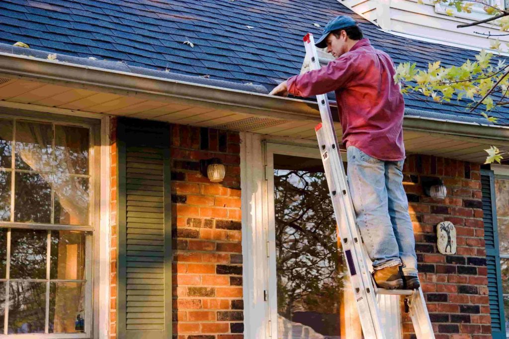 How Can You Clean Your Gutters Yourself?