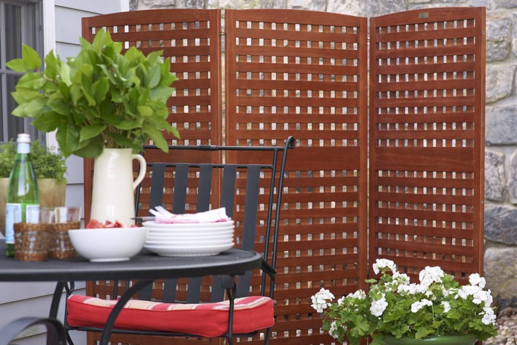 outdoor privacy screen