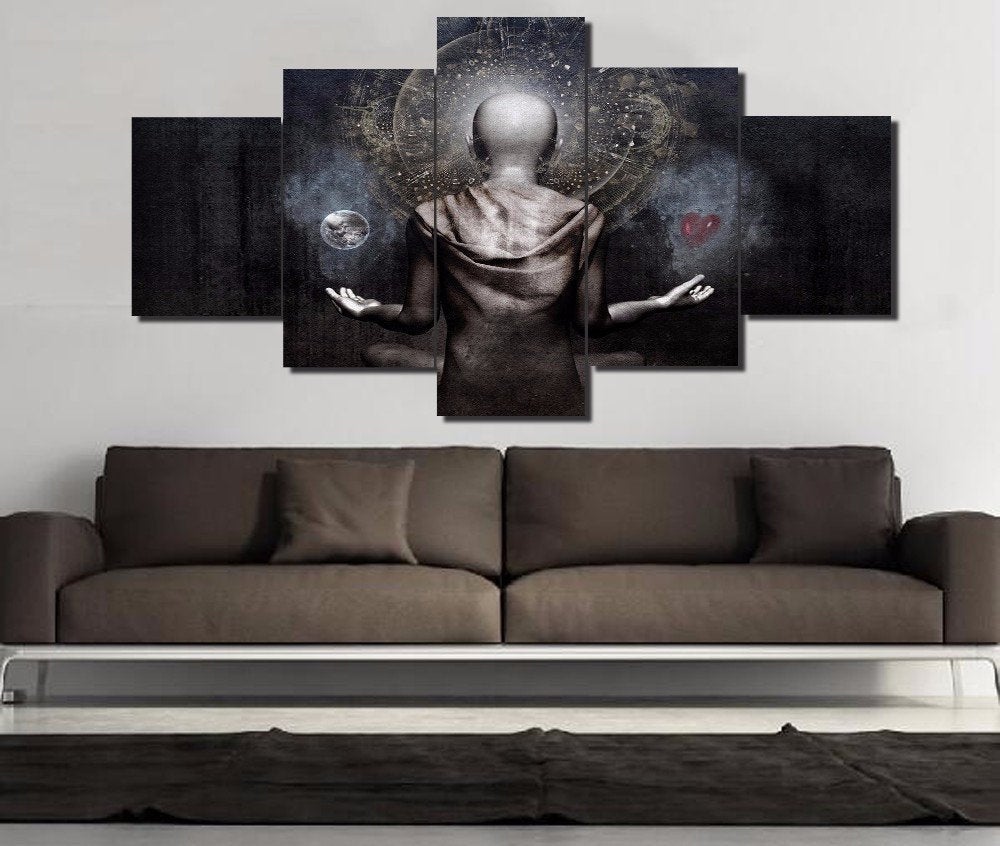 Relaxing and Peaceful Wall Art Design for Living Room