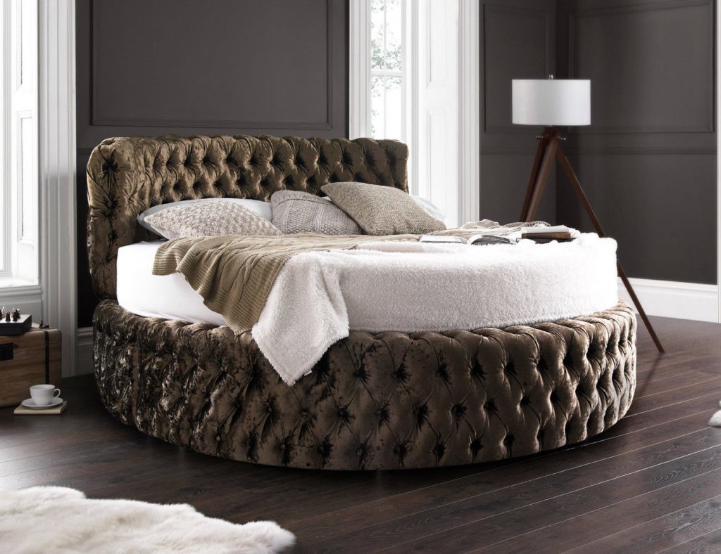 round bed