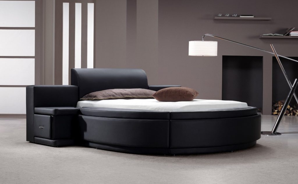 round bed