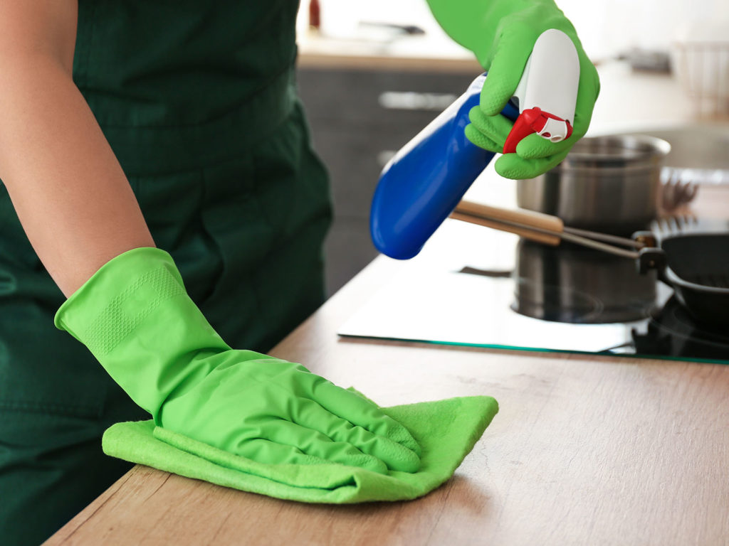 Kitchen cleaning