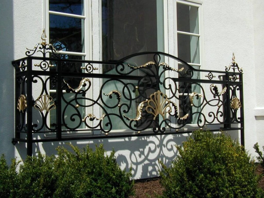 balcony railing