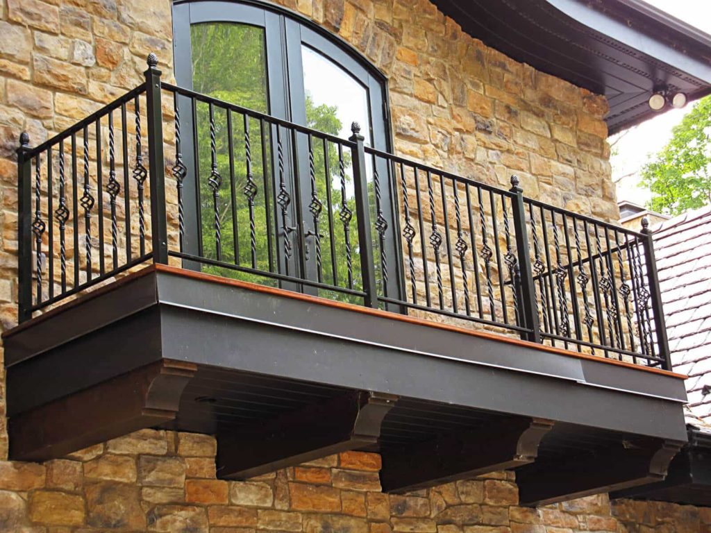 balcony railing