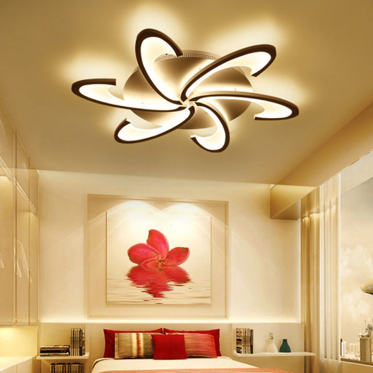 Small Chandelier Design Ideas for Your Bedroom