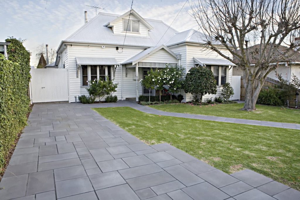 When Should I Replace My Driveway? The Architecture Designs