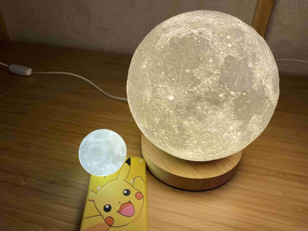 moon lamp