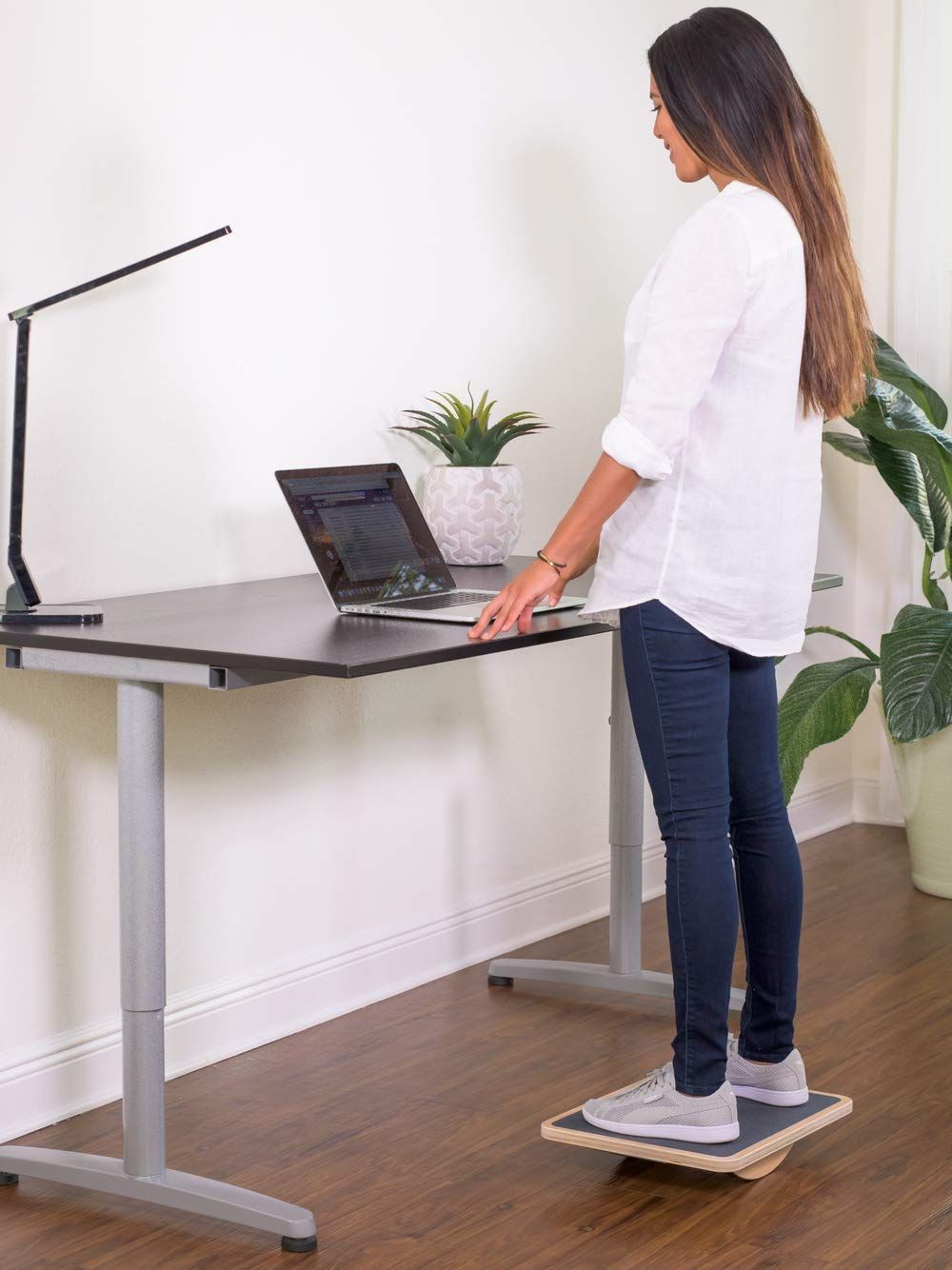 Professional Standing Desk for Your Home Office